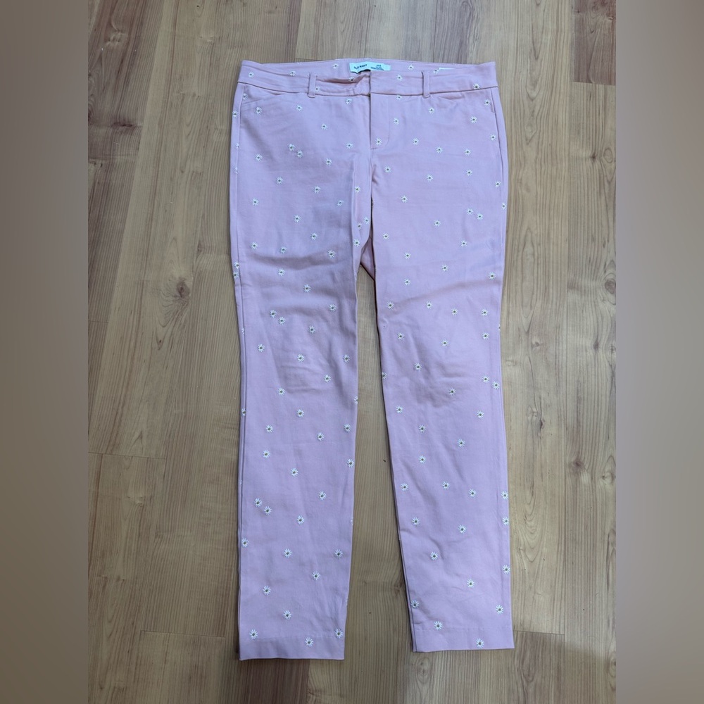 Old Navy Pixie Mid-Rise Pant - Pink